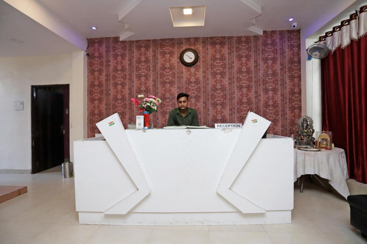 Hotel SPOT ON 39940 Shree Shine Satna Exterior foto