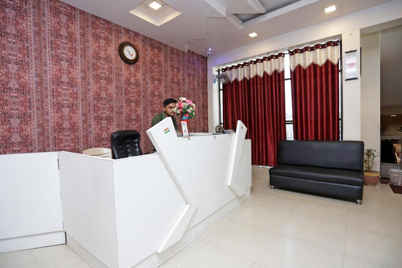 Hotel SPOT ON 39940 Shree Shine Satna Exterior foto